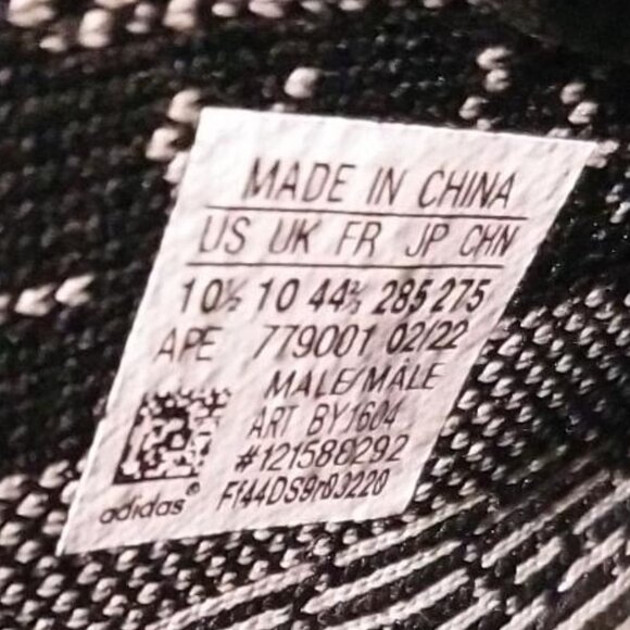 Mens Adidas Yeezy Boost 350 V2 Core Black White - BY1604 - Picture 9 of 10